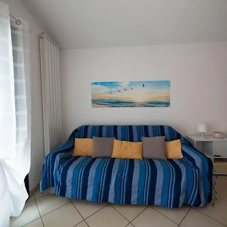 Con Terrazzo E Parcheggio Apartment